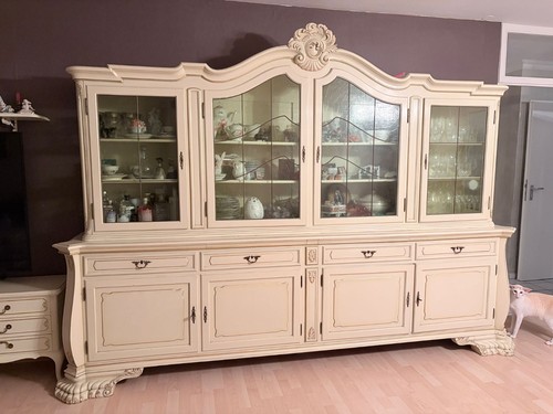 Antikes teiliges buffet - antikes,