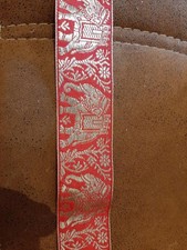 2 Stoff-Bordüren mit Elefanten, rot und gelbgold