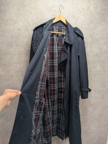 Vintage burberry trenchcoat - vintage,