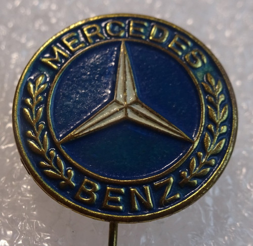 Mercedes - ⭐️⭐️⭐️,