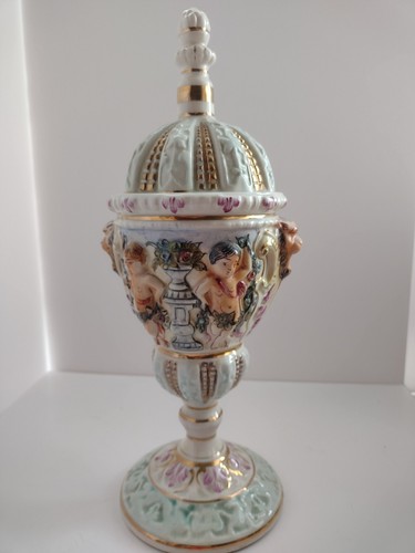 Capodimonte urnenvase alfredo - capodimonte, urnenvase,alfredo