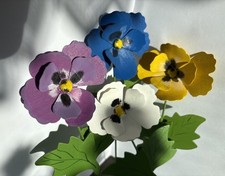 4 Stiefmütterchen Blumen Holz