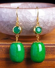 T03 Ohrringe Jade grün