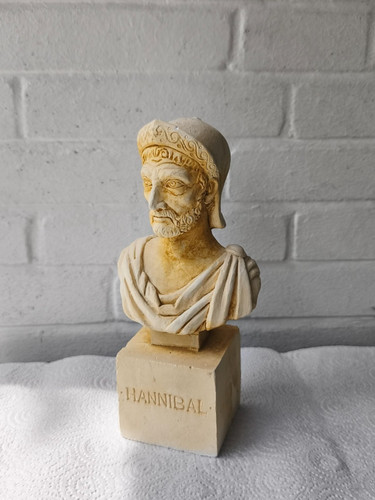 Große büste hannibal - große,