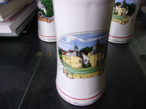 Bierkrug aus porzellan - bierkrug,