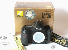 NIKON F6 Nikons letztes analoge Spitzenmodell.   - TOP ! -  Mit DK-17M Okular !