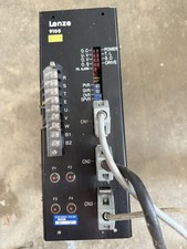 Lenze 9100 Frequenzumrichter gebraucht – Servoregler / Motorregler mit Kabeln