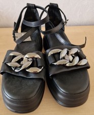 Tamaris Sandaletten schwarz Gr. 40 neu mit Etikett