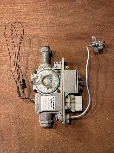Junkers gasarmatur 8747003015 - junkers,