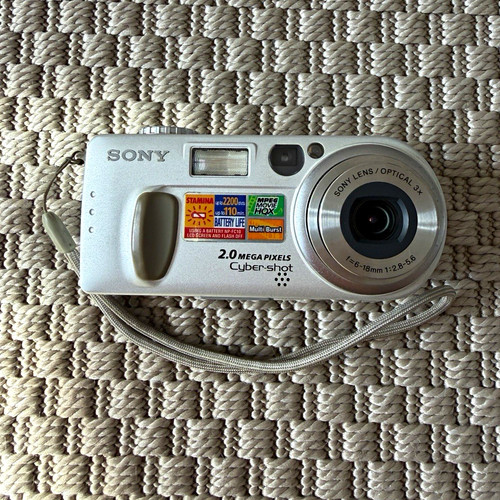 Sony cyber shot dsc - cyber-shot, dsc-p2