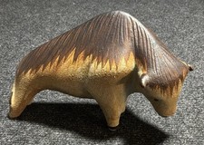 Stier Bulle Bison Sgrafo
