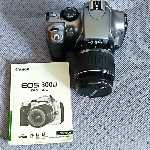Canon eos 300d dslr - canon,