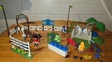 Playmobil 6930 Reitplatz Reitturnier + 4193 Pferdewaschplatz mit Zubehör