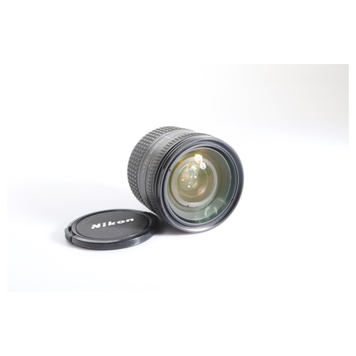Nikon 85 d - 2,8-4,0/24-85, +