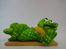 Sammel & Spielfigur " Krokodil liegt auf Liegeholz