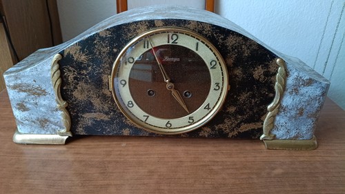 Kamin/Schrank-Buffetuhr-1940-1