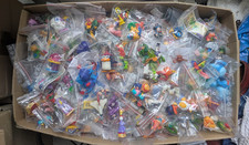 riesen UMZUGSKARTON voll Ü-Ei