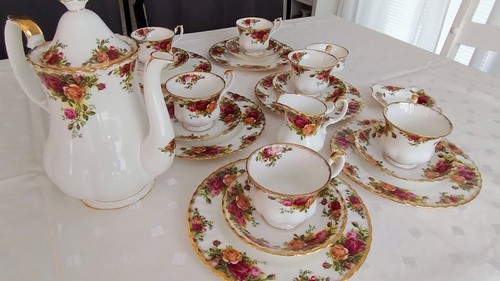 Royal albert old country roses - albert,