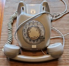 DDR Telefon des Typs Tesla