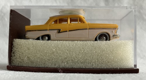 Brekina ford taunus 17m - brekina, 1:87: