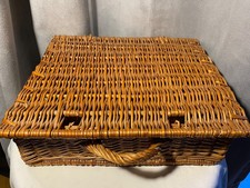 Weidenkoffer Vintage aus Weidengeflecht ohne Verschluss gebraucht