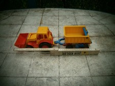 Muldenkipper Radlader LKW mit