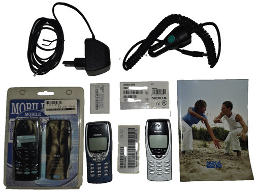 Nokia 8210 mit zubehörpaket - mit,