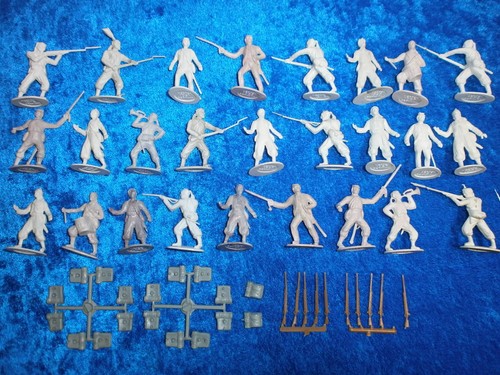 Konvolut merten kunststoff - 26,