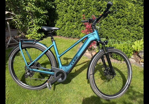 Cube kathmandu hybrid 750 - hybrid,