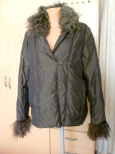 Schöner brauner Anorack mit Echtfell v. Elisa Cavaletti, Gr. L, guter Zustand.