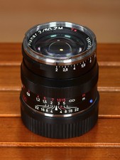 Zeiss Planar T* 50mm F2 ZM