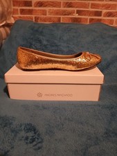 BALLERINAS VON ANDRES MACHADO