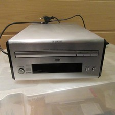Yamaha DVD-E810 Player silber