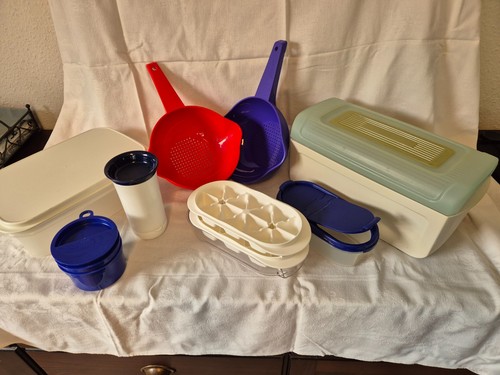 Tupperware set - tupperware,