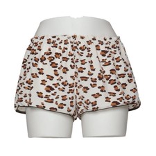 Love Stories, Pyjamashorts