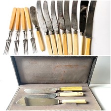 9 alte Messer u. 4 kleine