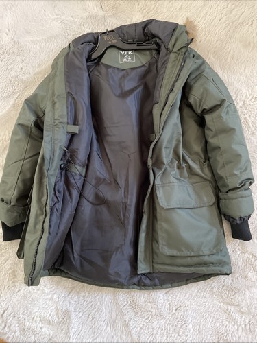 Winterjacke mit kapuze und - mit,