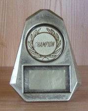 11 Pokale Ehrenpreise 12cm mit