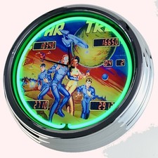 N-0700 Wanduhr "Flipper Star