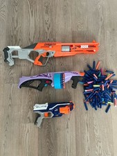 Drei Nerf Guns ( Accustrike Alphahawk, Rebelle, Elite Disruptor) + 170 Pfeile