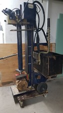 Holzspalter für  Schlepperhydr. Spaltlänge 115 cm stehend  13 to. Spaltkraft