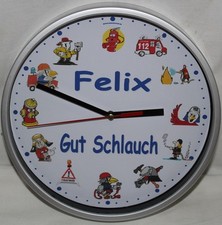 Wanduhr Feuerwehrmann Feuerwehr Gut Schlauch mit Name  