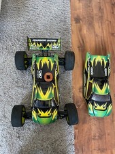 Mugen mbx 7T mit 2 Karossen RB Motor Wettbewerb