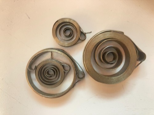 Zugfeder mit endschlaufe - zugfeder,