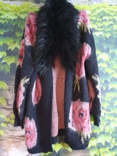 stylische Strickjacke /