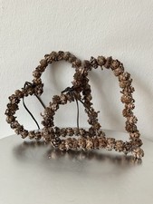 Herbstdeko Fensterdeko Weihnachtsdeko  Herzen  Lärchenzapfen