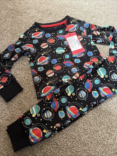 Hamleys london space pyjama - london,