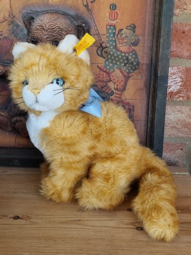 Rare 1988 sitting 23cm - 1988-90,