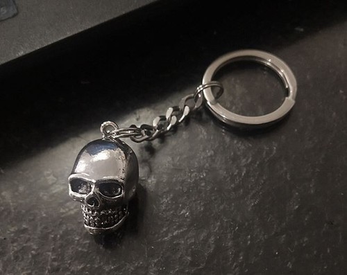 Schlüsselanhänger totenkopf - schlüsselanhänger,