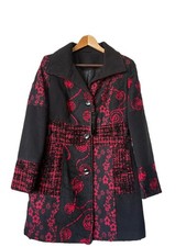 Yessica Jacke,  Desigual Styl